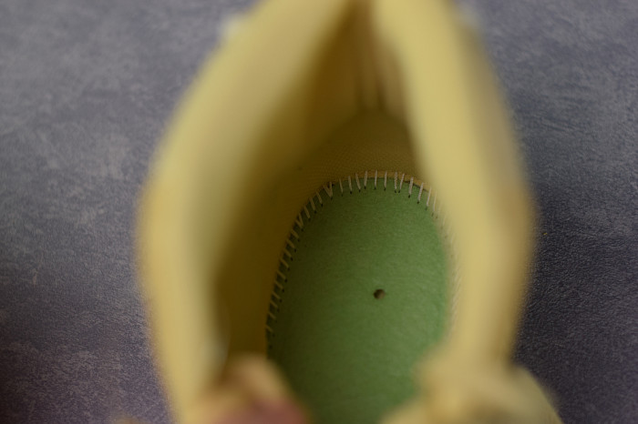 Off-White x Nike Blazer Mid “All Hallows Eve” AA3832-700