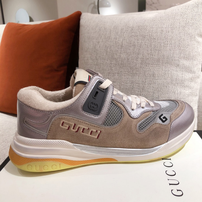 G*u*i mid sneaker