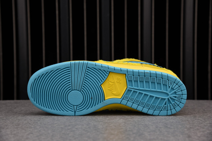 NIKE SB DUNK LOW GRATEFUL DEAD BEARS CJ5378-700