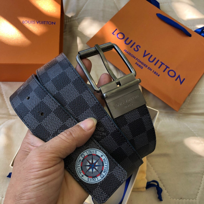 Loui Vuitto Belt-4CM