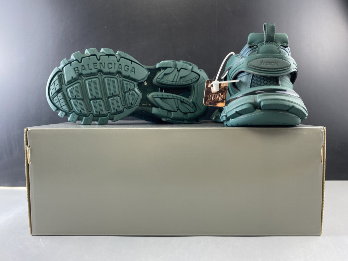 BLCG Track 3.0 542023 W2LA1 3004