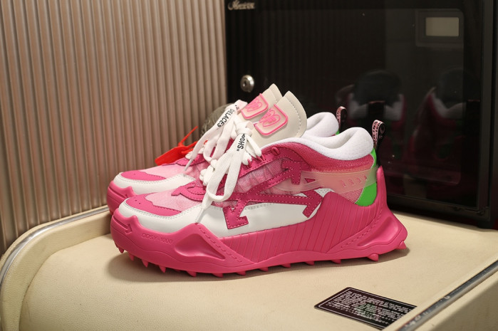 OFF-WHITE C/O ODSY-1000 SNEAKER