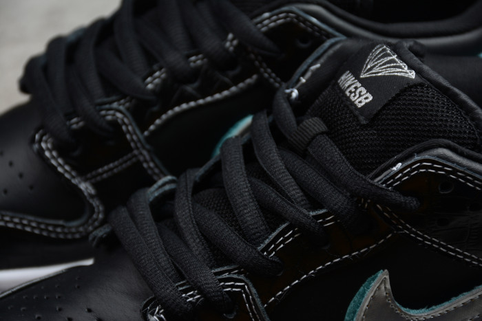 nike sb dunk low diamond S*pply co black diamond bv1310-001