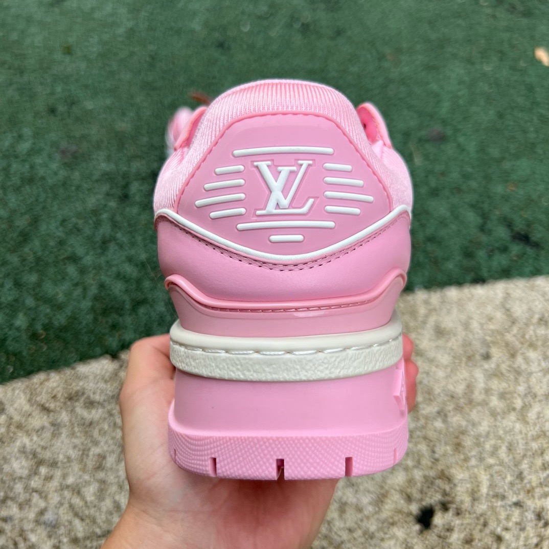 LV TRAINER MAXI pink
