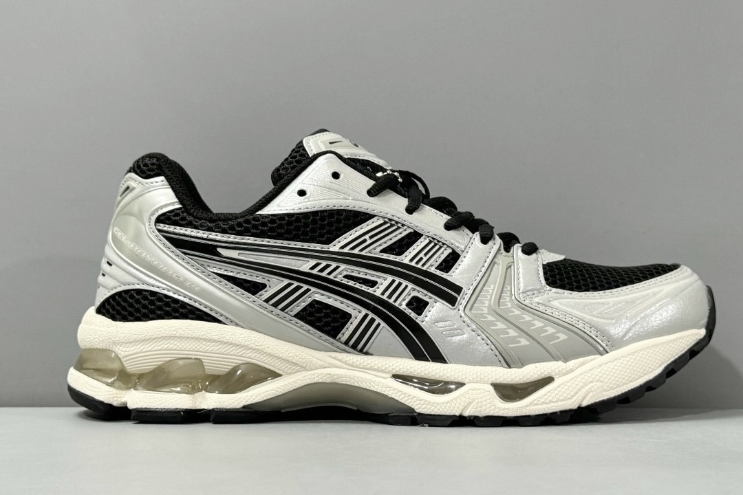 As*ic*s gel-kayano 14 1201a019-005