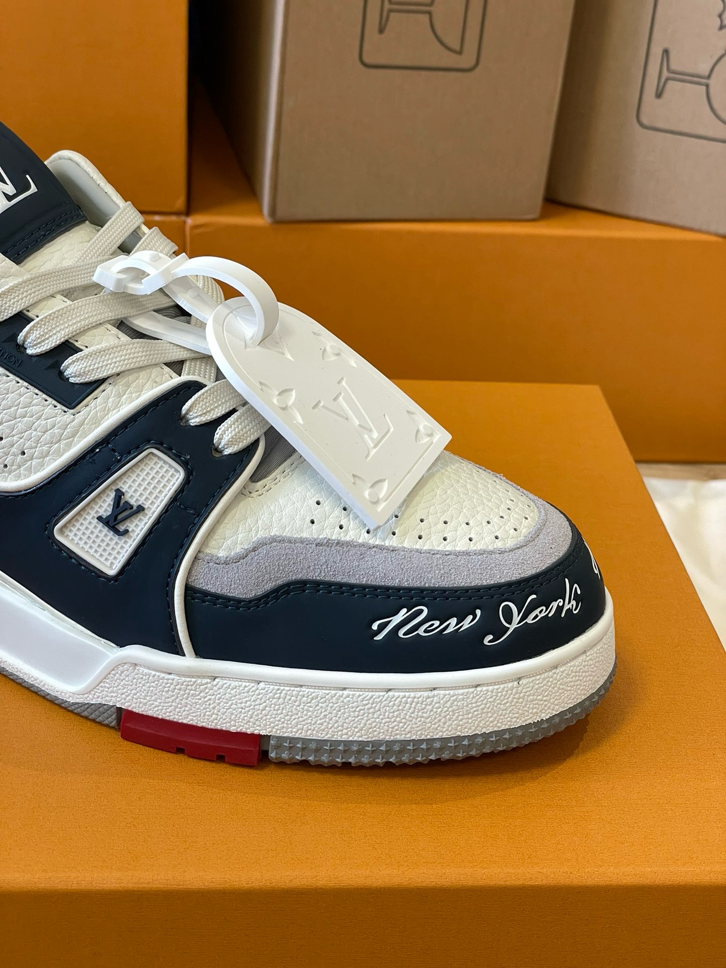 Loui Vuitto TRAINER SNEAKER