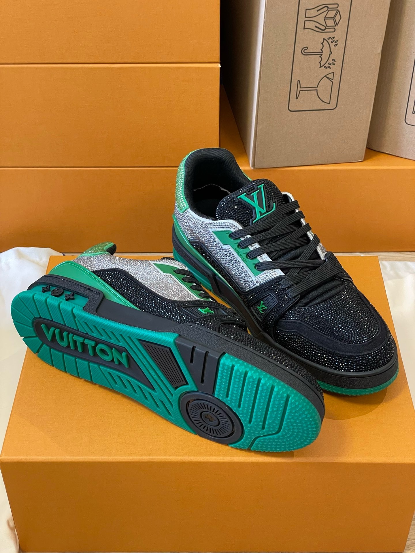 Loui Vuitto TRAINER SNEAKER