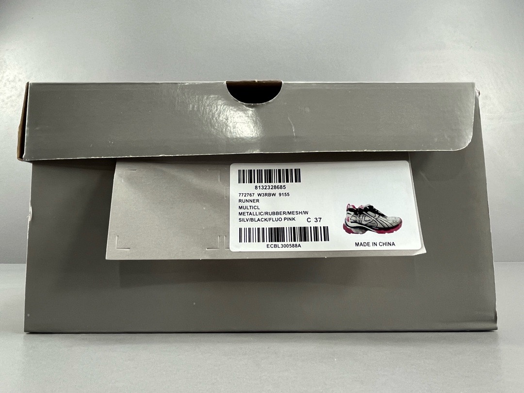 BALCIA Runner Fuchsia Pink